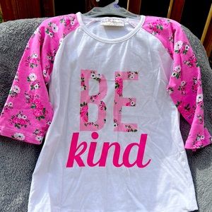 Girls shirt 6/6x and 10/12 new